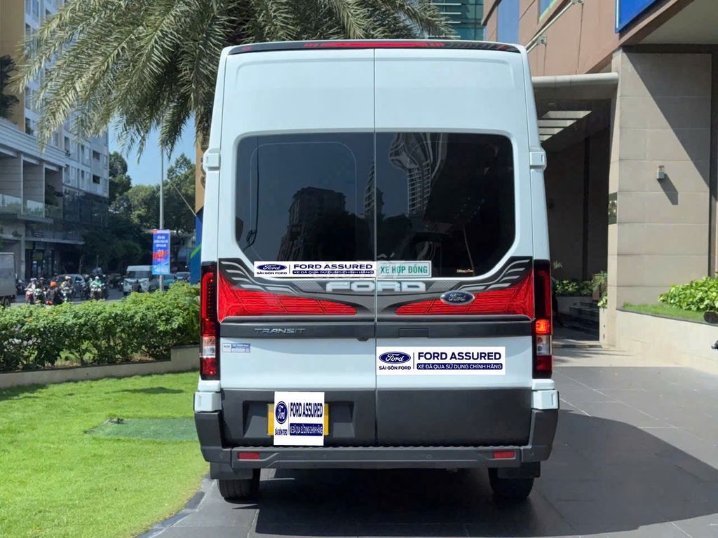 Ford Transit 2025 Premium - 13600 km. Mua bán Ô tô tại Quận 7 Tp Hồ Chí Minh được đăng bởi Trần Hoàng Long hình 11