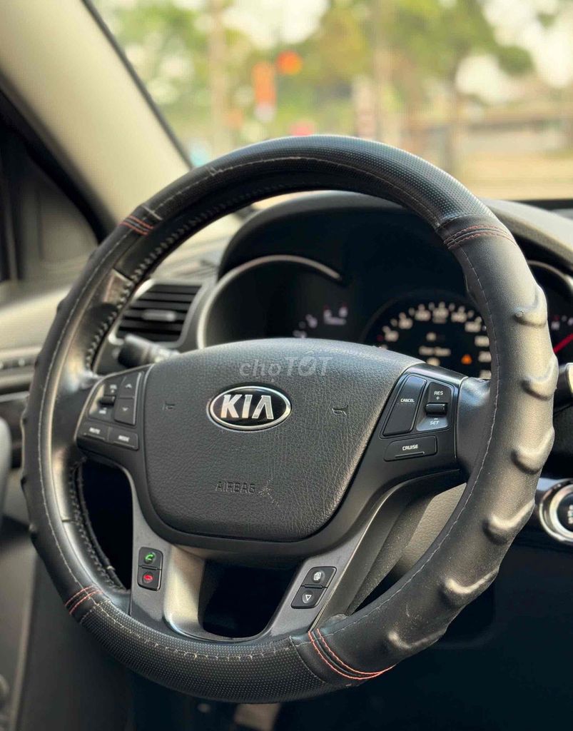 KIA Sorento 2015 2.2 DATH Đen. Mua bán Ô tô tại Huyện Đông Anh Hà Nội được đăng bởi Đông Anh Car Auto hình 9