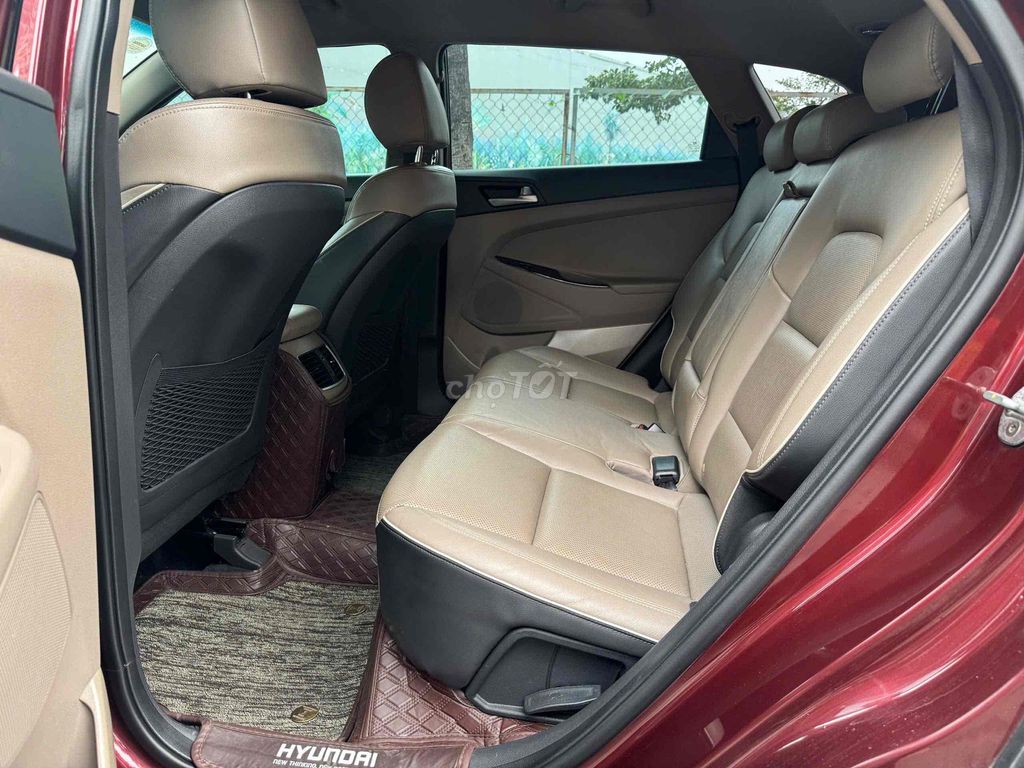 Hyundai Tucson 2020 2.0 AT - 72000 km. Mua bán Ô tô tại Thành phố Biên Hòa Đồng Nai được đăng bởi Phạm Đức hình 9