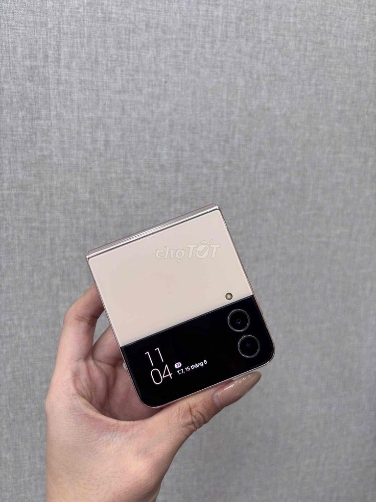 Samsung Z Flip 4 8/256GB Hàn Quốc AMOLED 2 sim. Mua bán Điện thoại tại Quận Ninh Kiều Cần Thơ được đăng bởi Quý Mobile Cần thơ hình 1