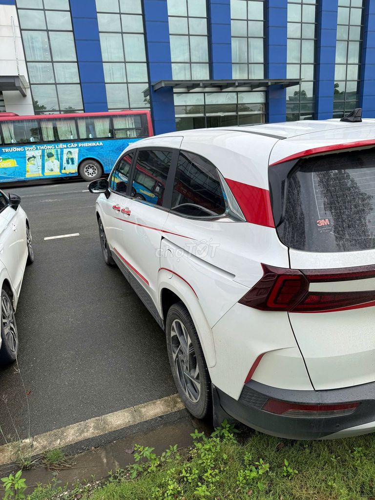 Hyundai Custin 2023 photo 3