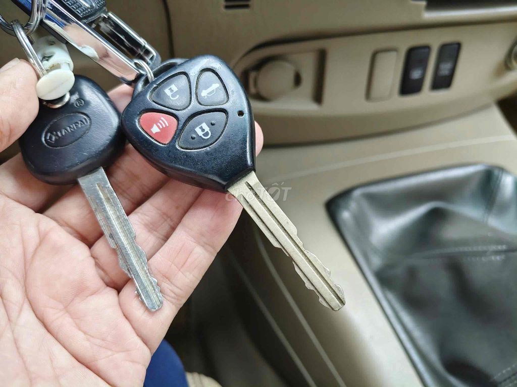 Toyota Fortuner 2.5G số sàn máy dầu 2010 siêu đẹp. Mua bán Ô tô tại Quận Cầu Giấy Hà Nội được đăng bởi Cao Quý hình 14