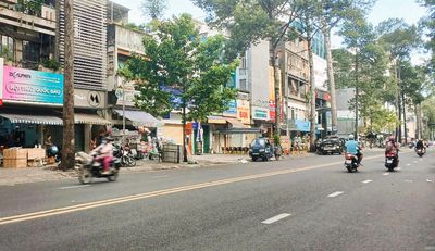 📣 Bán nhà MTKD số 1xx Ngô Gia Tự, Q10, xây 3 tầng 100m2, hơn 12 tỷ. Mua bán văn phòng, mặt bằng kinh doanh tại Quận 10 Tp Hồ Chí Minh được đăng bởi Van Hien