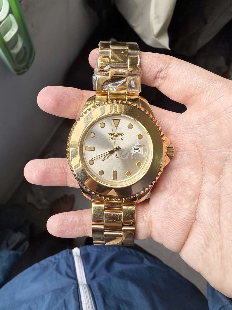 Đồng hồ Invicta Pro Diver 38320 Vàng. Mua bán Đồng hồ tại Quận 8 Tp Hồ Chí Minh được đăng bởi Đức Khải hình 1