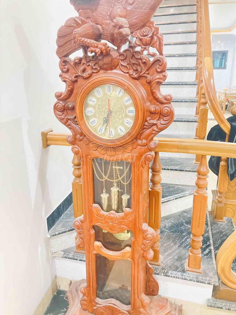 Đồng hồ cây Gỗ Nâu Cổ điển. Mua bán Đồ sưu tầm, đồ cổ tại Huyện Thuỷ Nguyên Hải Phòng được đăng bởi Bùi thạo hình 1
