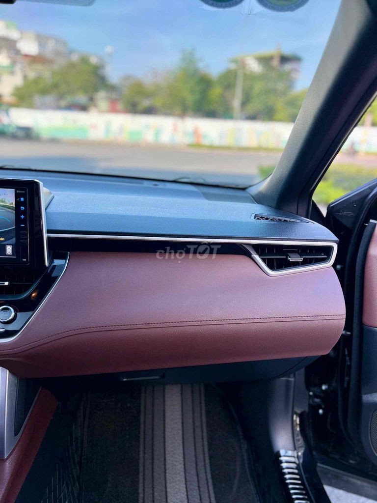 Toyota Cross 2022 1.8V 45000 km Đen. Mua bán Ô tô tại Quận Cầu Giấy Hà Nội được đăng bởi Vũ Duy Khánh hình 13