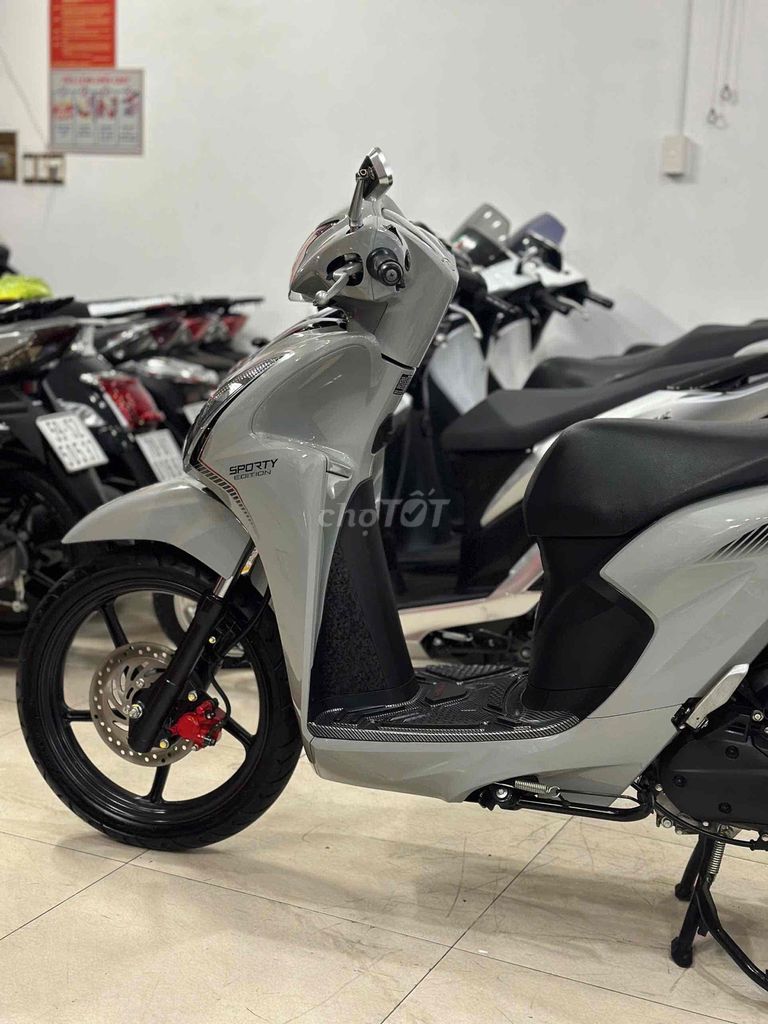 Viosn 2024.Bao ra tên 64 tinh thành..Bản Đặc Biệt.. Mua bán Xe máy tại Quận 6 Tp Hồ Chí Minh được đăng bởi Cửa Hàng Xe Máy Hoà Bùi hình 14