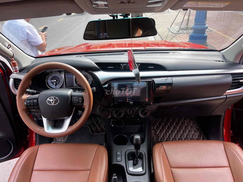 Bán Hilux tự động 1 cầu 2021 lướt - Xe đẹp đi kỹ. Mua bán Ô tô tại Thành phố Thủ Đức Tp Hồ Chí Minh được đăng bởi Tấn Quang Toyota Đông Sài Gòn hình 7