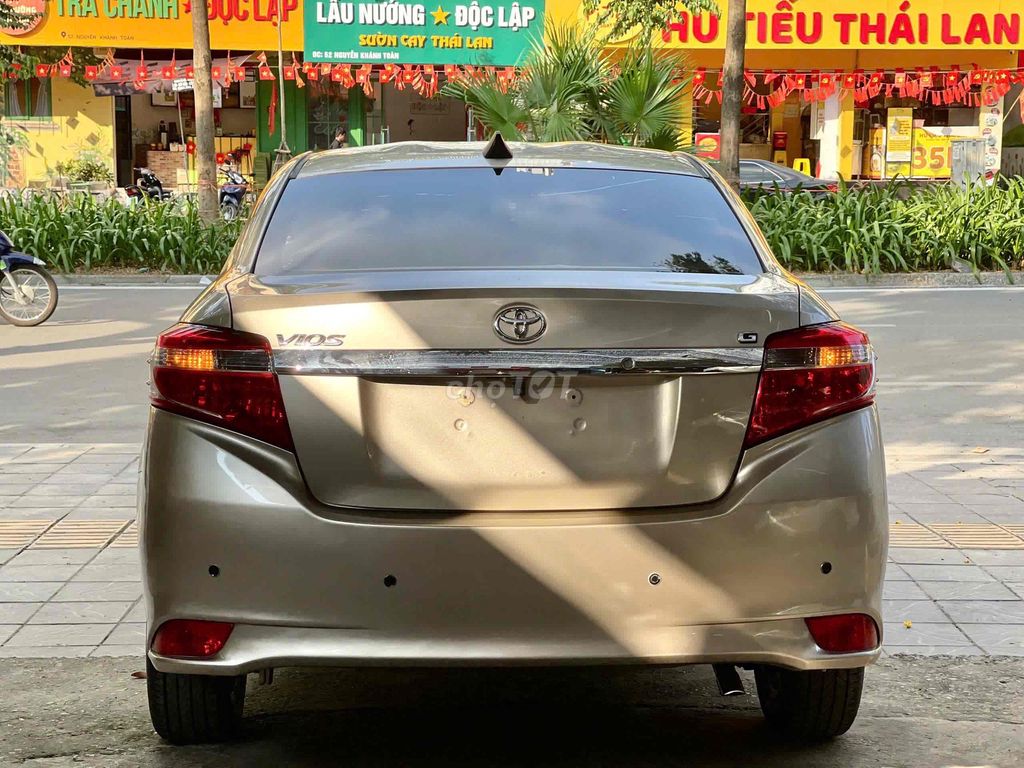 Toyota Vios 1.5G sx 2016 màu vàng cát đẹp. Mua bán Ô tô tại Quận Cầu Giấy Hà Nội được đăng bởi Cao Quý hình 4