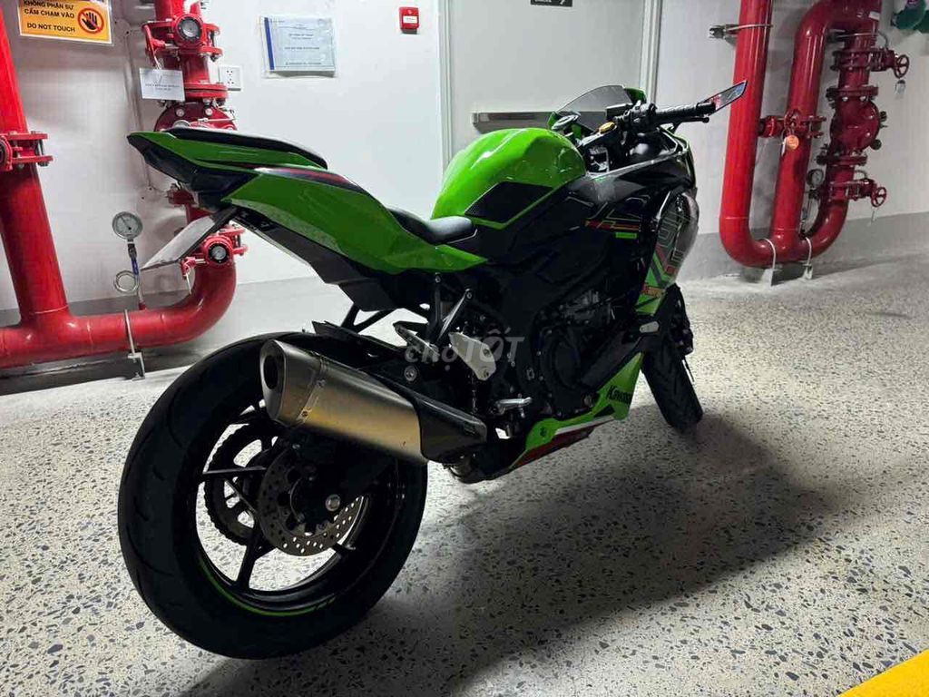 Kawasaki Ninja ZX25R ABS SE. Mua bán Xe máy tại Huyện Bình Chánh Tp Hồ Chí Minh được đăng bởi Huynh Nhi hình 4