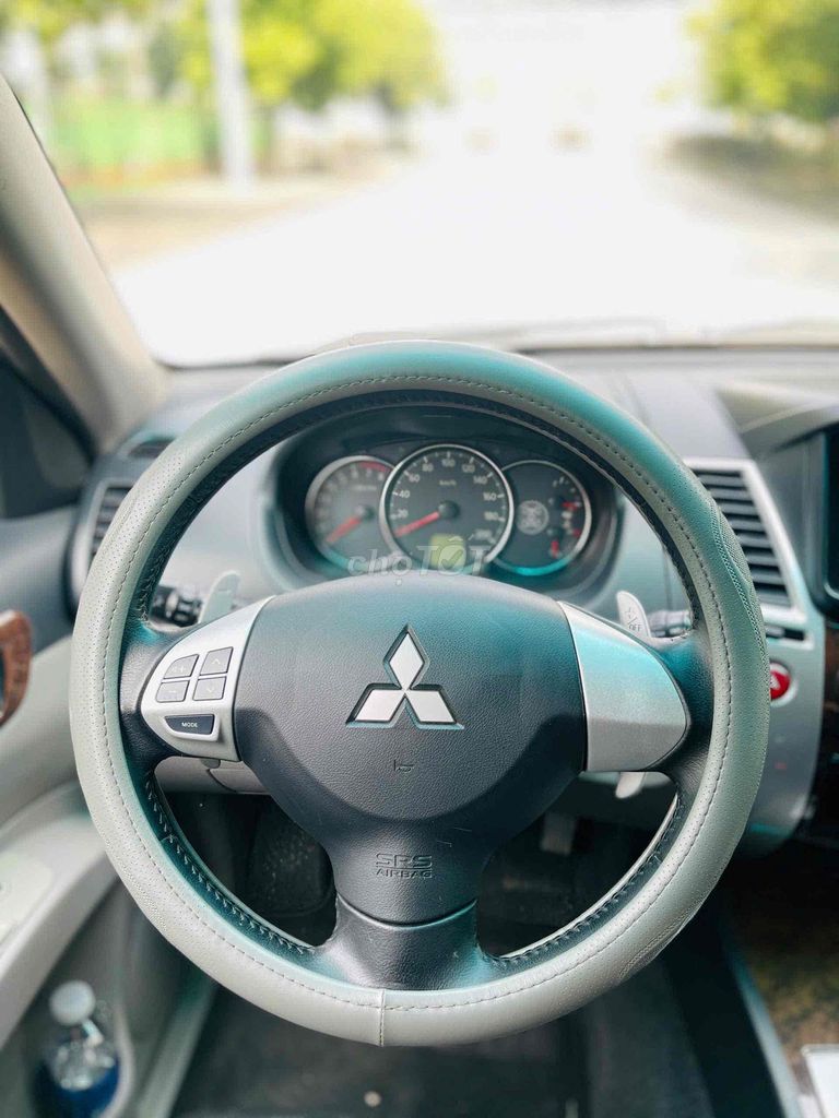 Mitsubishi Pajero Sport 2015 4x4 AT 2 cầu xe đẹp. Mua bán Ô tô tại Huyện Thường Tín Hà Nội được đăng bởi Phạm Hoàng hình 15