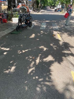 BÁN ĐẤT LÔ ĐẤT HẺM XUÂN DIỆU. Mua bán đất tại Thành phố Qui Nhơn Bình Định được đăng bởi Lê Thị Thúy Ngọc