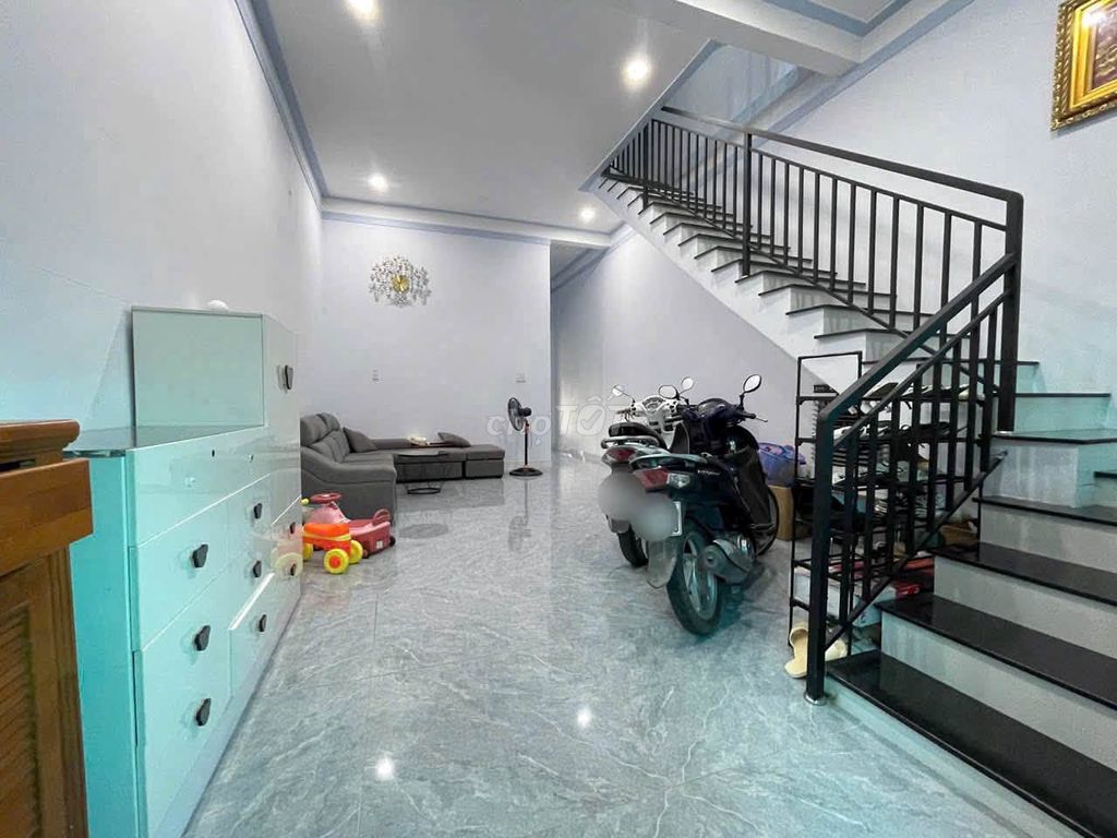 Bán nhà 1 trệt 1 lầu chánh hiệp, tp.hcm, giảm 500tr Bán nhà 1 trệt 1 lầu chánh hiệp, tp.hcm, giảm 500tr