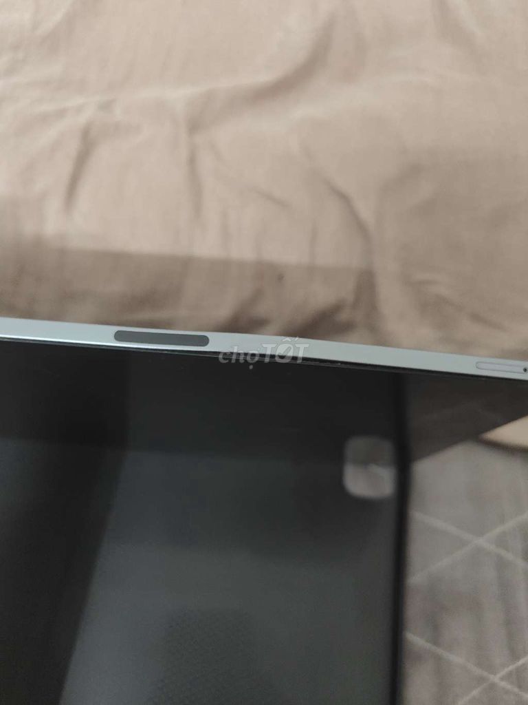 Apple iPad Pro 11 inch (Thế hệ 2) Xám 128GB. Mua bán Máy tính bảng tại Quận Thanh Xuân Hà Nội được đăng bởi Long Khuất Hoàng hình 1