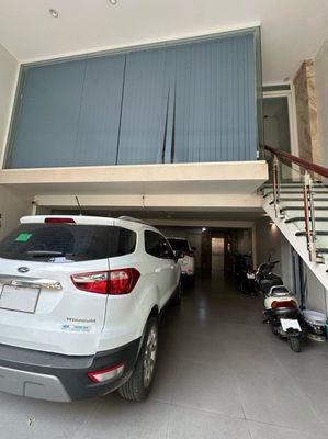 House in Long Biên