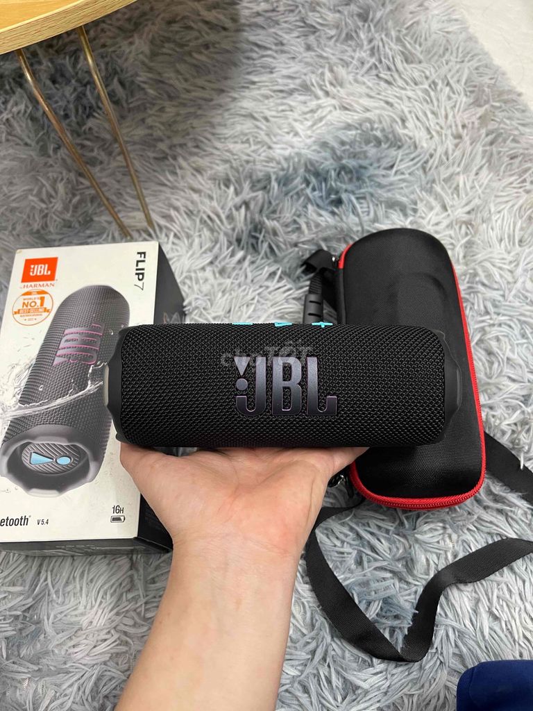 Loa Bluetooth JBL Flip 7 Đen. Mua bán Tivi, Âm thanh tại Quận Long Biên Hà Nội được đăng bởi Vũ Văn Bắc hình 1