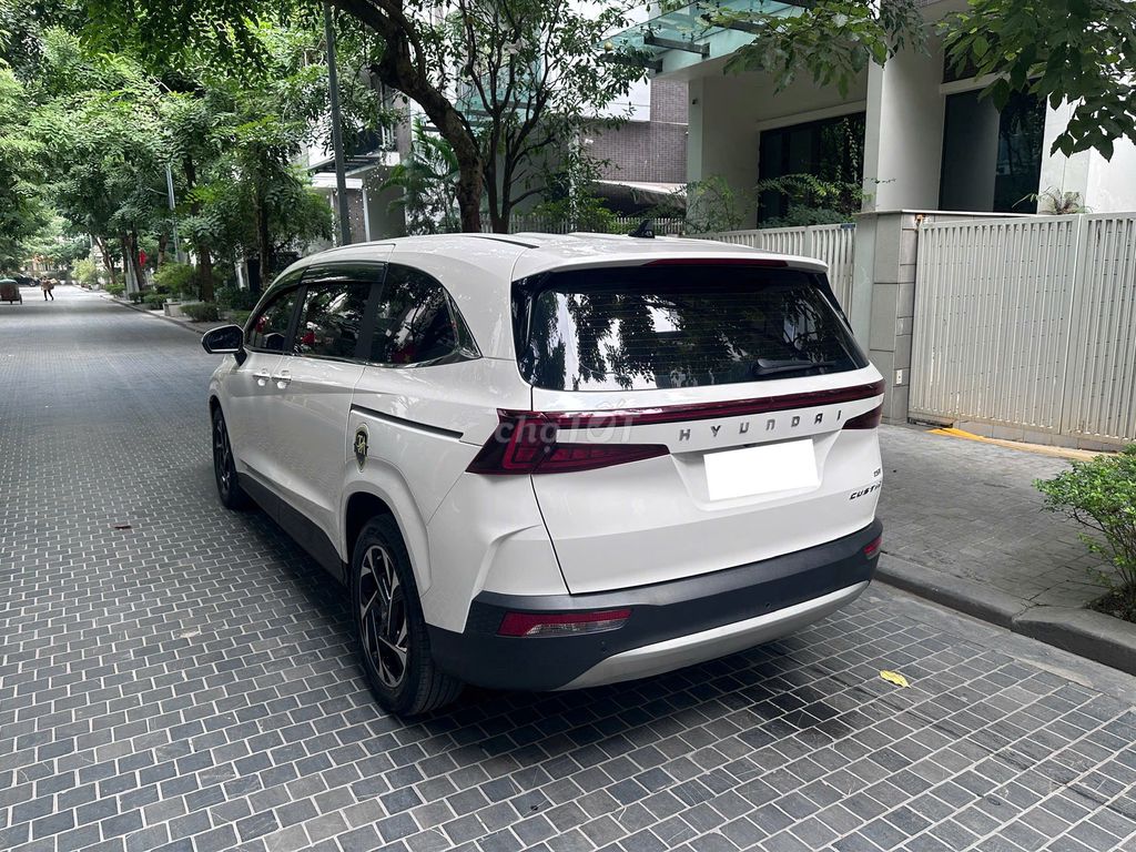 Hyundai Custin 1.5 Đặc Biệt 2023. Mua bán Ô tô tại Quận Long Biên Hà Nội được đăng bởi Long Biên Cars hình 4