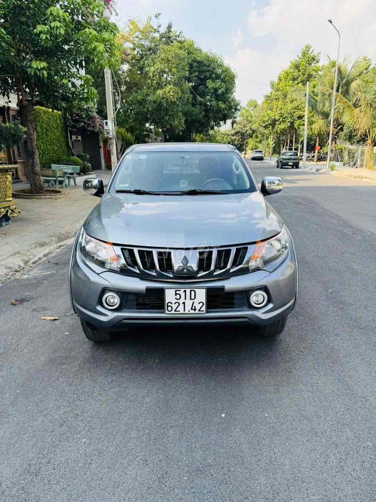 Mitsubishi Triton 2019 MT số sàn - 116000 km