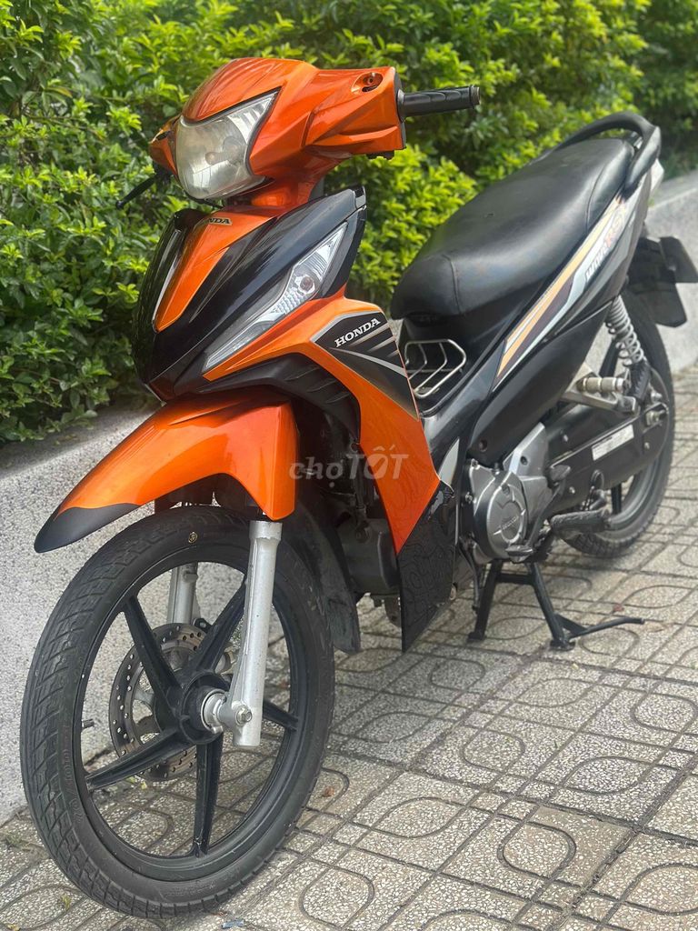 Honda Wave RSX 110 2015 Cam đen zin nguyên BSTP. Mua bán Xe máy tại Thành phố Thủ Đức Tp Hồ Chí Minh được đăng bởi Xe Máy Sơn Thủ Đức hình 2
