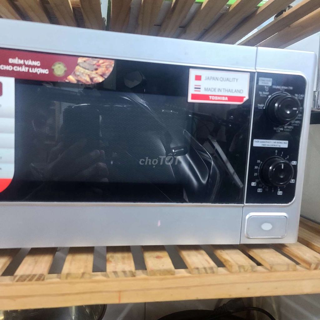 Lò vi sóng Toshiba Bạc Thái Lan 5 cấp độ. Mua bán Bếp, lò, đồ điện nhà bếp tại Quận 7 Tp Hồ Chí Minh được đăng bởi Tuan hình 1