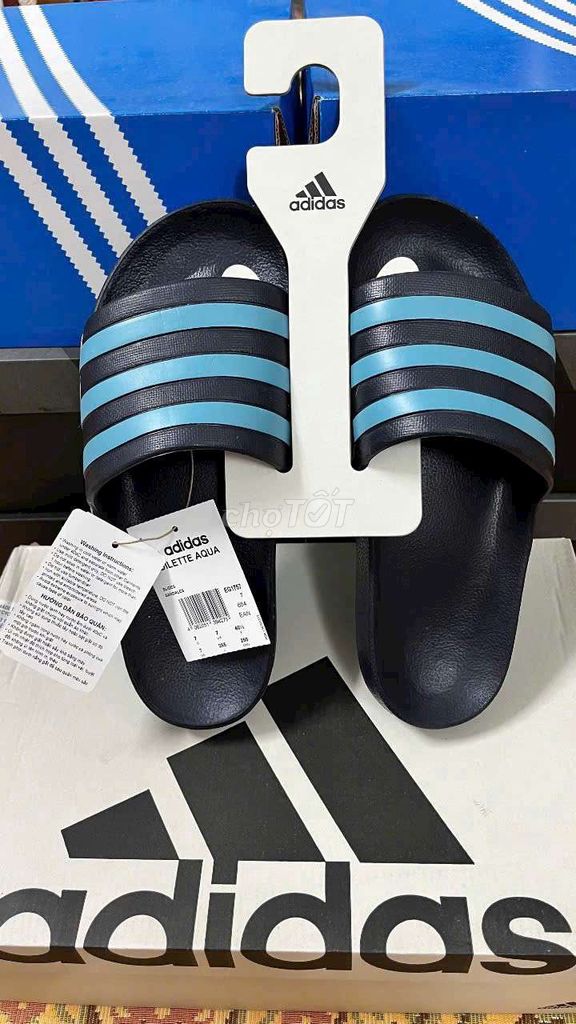 Dép Adidas Adilette Aqua Xanh đen. Mua bán Giày dép tại Huyện Hoài Đức Hà Nội được đăng bởi hoài chung hình 1