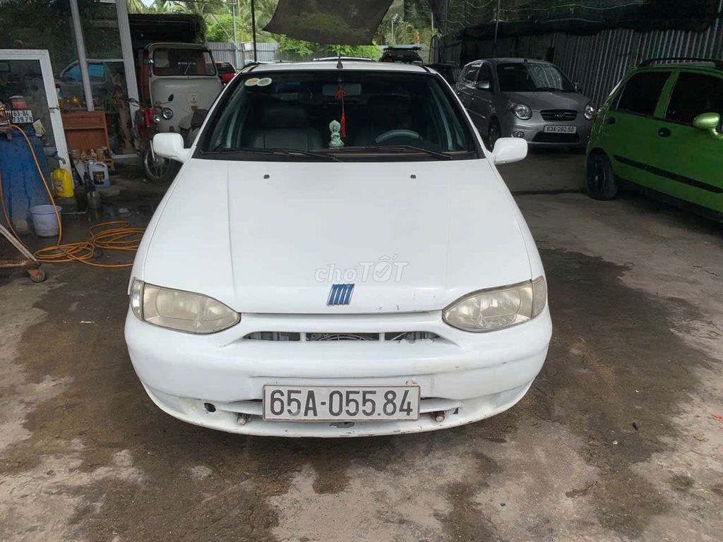 Fiat 2000 Số sàn 1.3L Trắng. Mua bán Ô tô tại Huyện Chợ Gạo Tiền Giang được đăng bởi Trần Huỳnh ÔtÔ cũ Tiền Giang hình 2