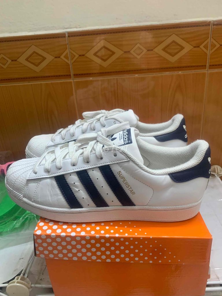 giày ADIDAS chính hãng độ mới 97% size 40.5,41