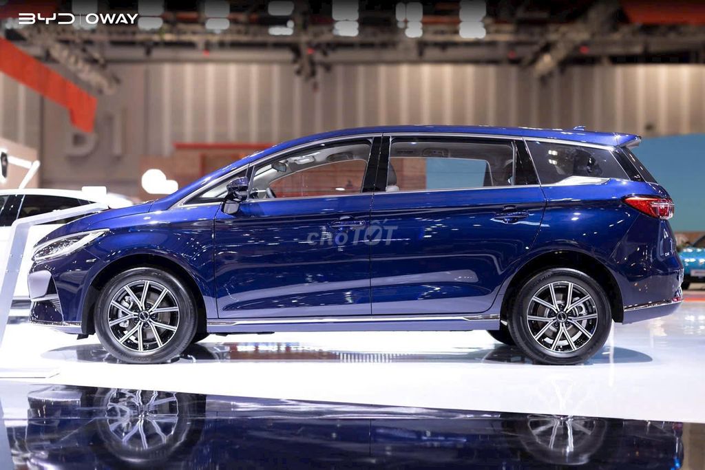 BYD M6 2025. Mua bán Ô tô tại Quận 10 Tp Hồ Chí Minh được đăng bởi Ngọc Trúc hình 4