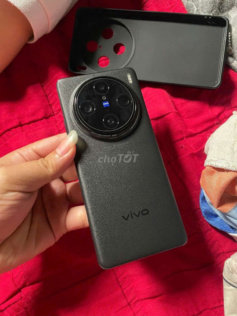 Vivo X100 Pro 16GB/512GB Đen cả sạc. Mua bán Điện thoại tại Quận Hà Đông Hà Nội được đăng bởi Vũ Hồng Sơn hình 1