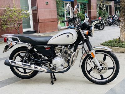 YAMAHA YB 125 MÀU TRẮNG MÁY ZIN XE ĐẸP 1 CHỦ SD