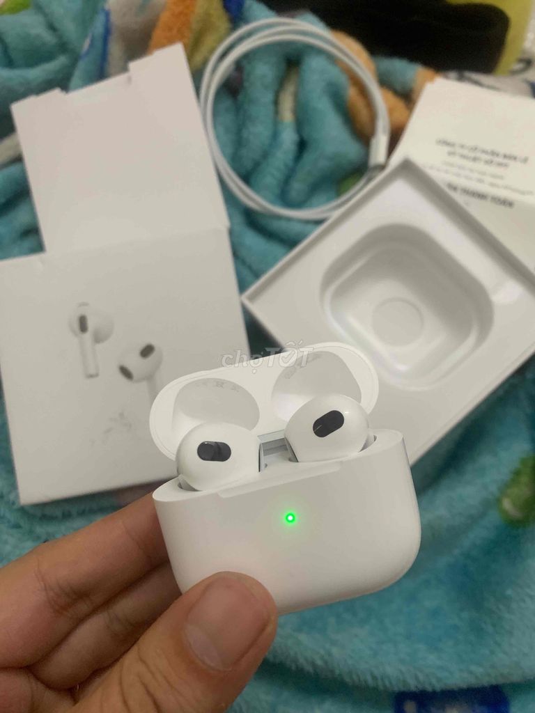 Tai nghe AirPods 3 chíh hãg còn bh 9t fullbox