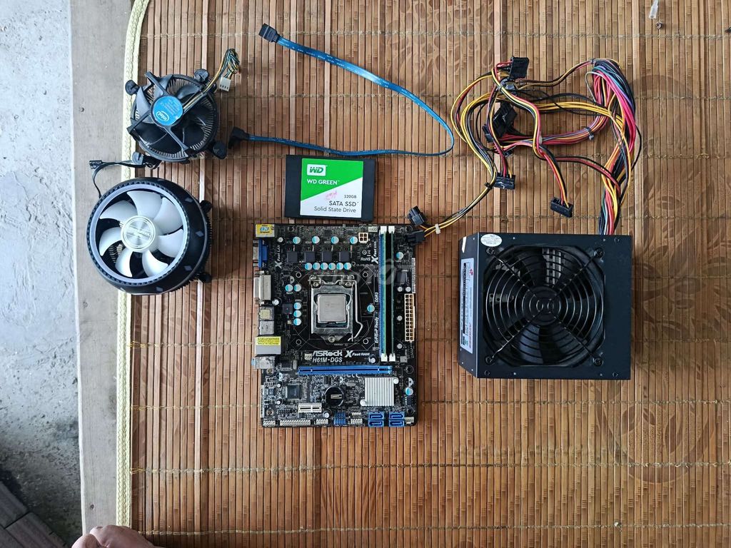 Cần bán linh kiện pc . Mua bán Linh kiện (RAM, Card...) tại Huyện Nam Sách Hải Dương được đăng bởi Nguyễn Văn Dương hình 1
