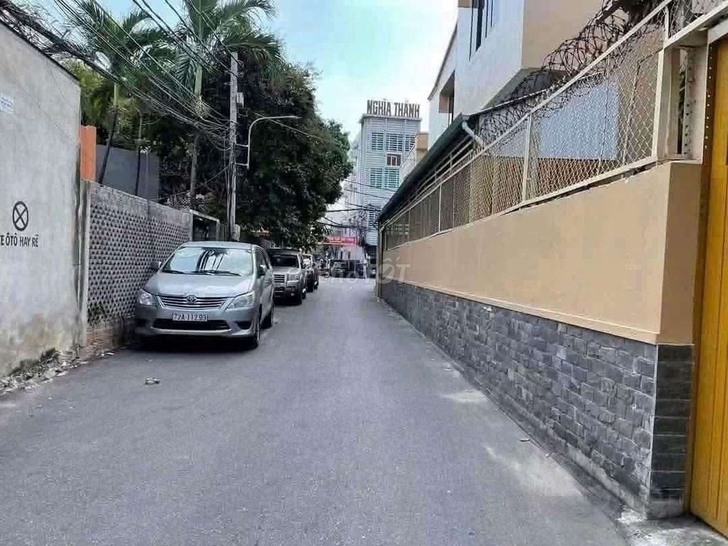 Bán nhà hẻm ô tô đường Bình Giã