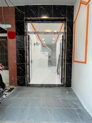 Nhà 2,8x9m 1 lầu 2pn ban công rộng, Nhà Mới dọn vào ở liền