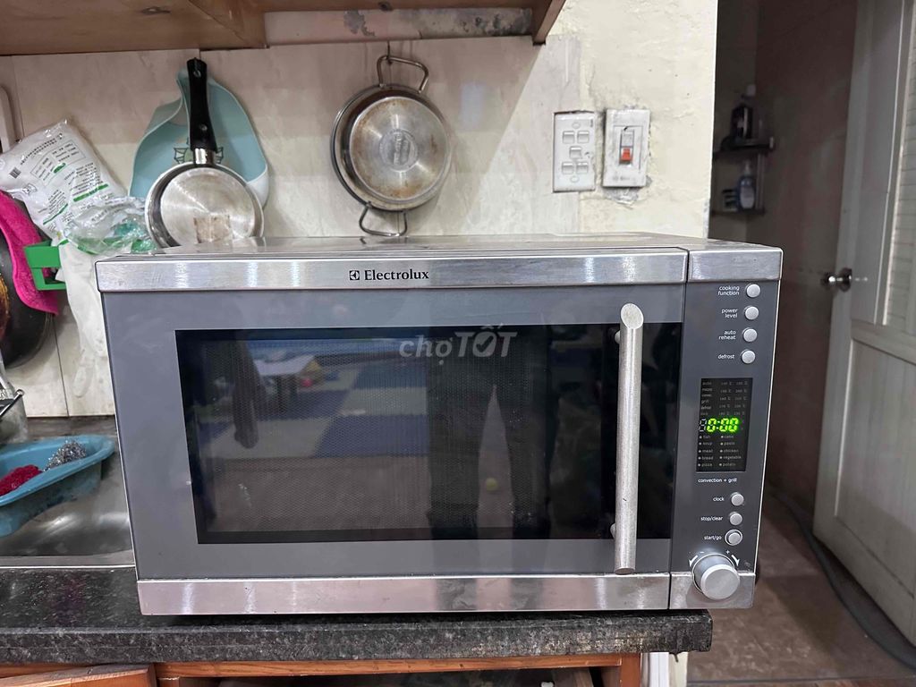 TL lò  vi sóng 30L electrolux inox có nướng