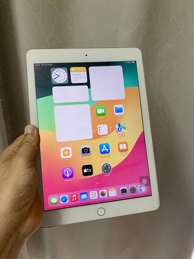 Bán iPad Gen 6 Wi-Fi 32GB Vàng. Mua bán Máy tính bảng tại Quận Bình Tân Tp Hồ Chí Minh được đăng bởi Minh Phát hình 1