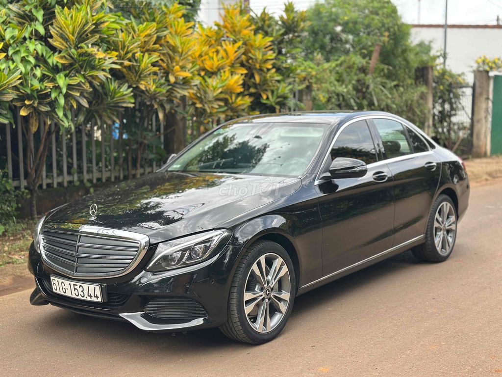 Mercedes Benz C Class 2017 C250 Exclusive. Mua bán Ô tô tại Thành phố Buôn Ma Thuột Đắk Lắk được đăng bởi AUTO Anh Phát hình 1