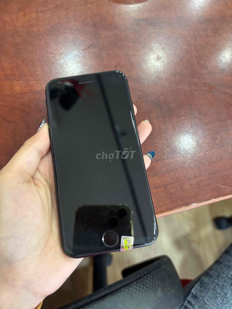 Apple iPhone SE 2020 Đen Đã dùng. Mua bán Điện thoại tại Quận 10 Tp Hồ Chí Minh được đăng bởi An An hình 1