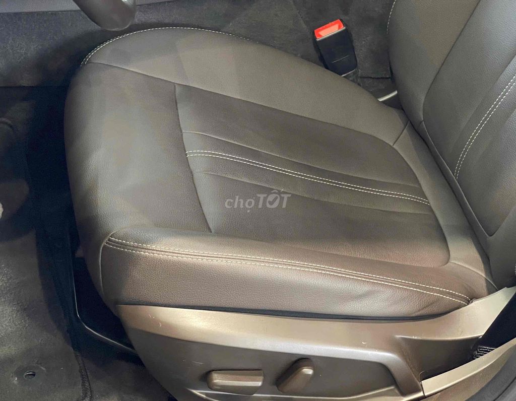 VinFast Lux A2.0 màu đẹp nhất. Mua bán Ô tô tại Thành phố Thái Nguyên Thái Nguyên được đăng bởi Hồng Phương Auto  Auto 597 hình 10