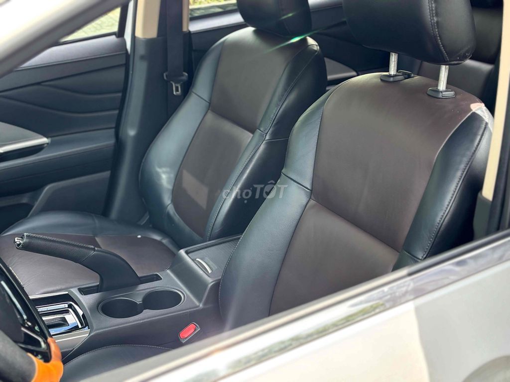 MITSUBISHI XPANDER CROSS ODO 33329km. Mua bán Ô tô tại Huyện Hóc Môn Tp Hồ Chí Minh được đăng bởi Le toan hình 9