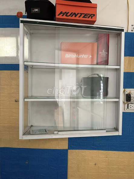 Tủ nhôm kính màu Trắng. Mua bán Tủ, kệ gia đình tại Quận Bình Thạnh Tp Hồ Chí Minh được đăng bởi Hội Đồ Điện Tử hình 1