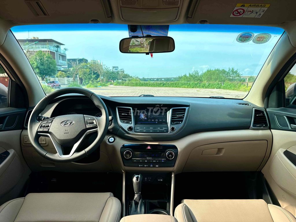 Hyundai Tucson 2018 2.0 AT - 82000 km. Mua bán Ô tô tại Quận Cẩm Lệ Đà Nẵng được đăng bởi nguyễn văn khoa hình 11