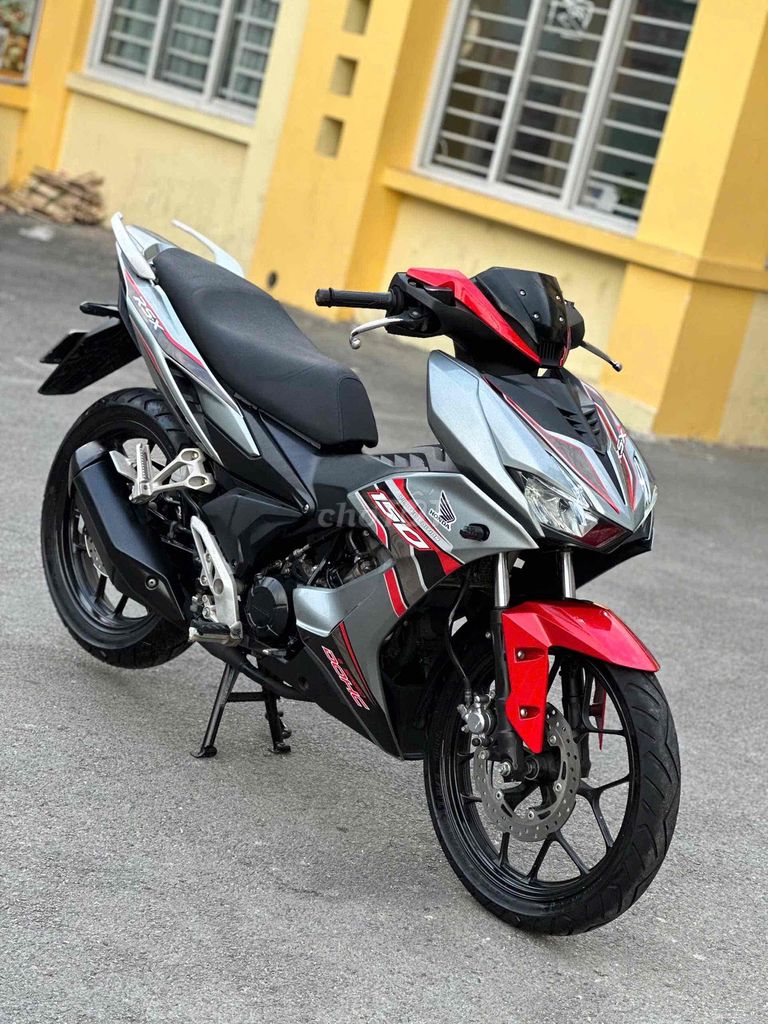 АВТОРЫ-ВЛАДЕЛЬЦЫ HONDA WINNER X V2