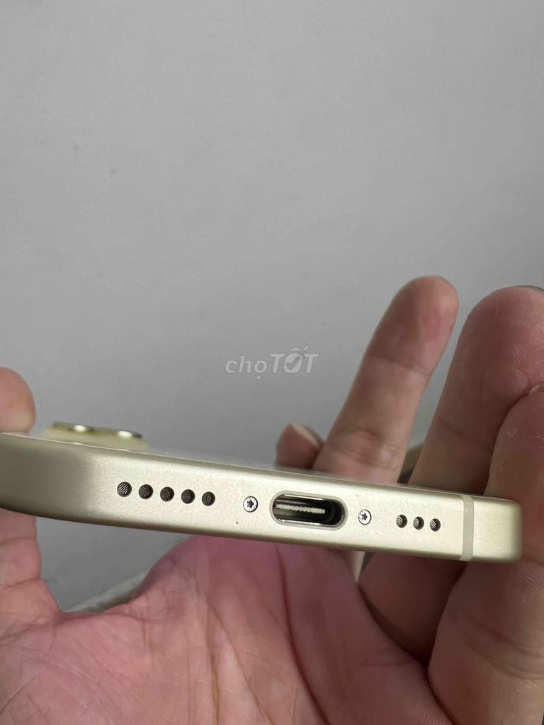 iphone 15 thường 128gb màu vàng, siêu đẹp