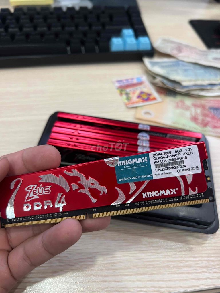 Ram pc ddr4 8gb 2666 có tản nhiệt