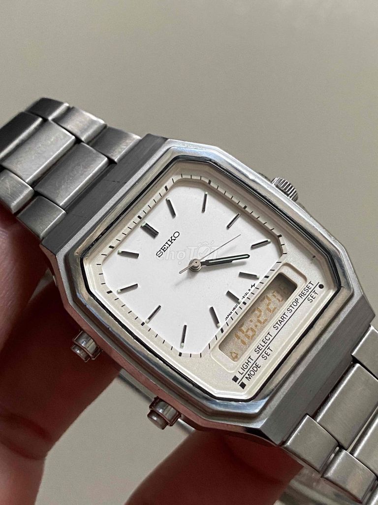 MẪU SEIKO H601-5070 HOẠT ĐỘNG TỐT CHẠY FULL 2 MÁY