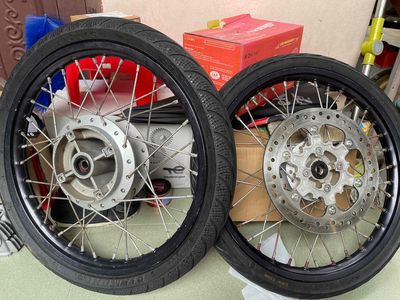 ve chai căm đùm niềng winner. Mua bán Phụ tùng xe tại Thành phố Thủ Đức Tp Hồ Chí Minh được đăng bởi Minh Quân