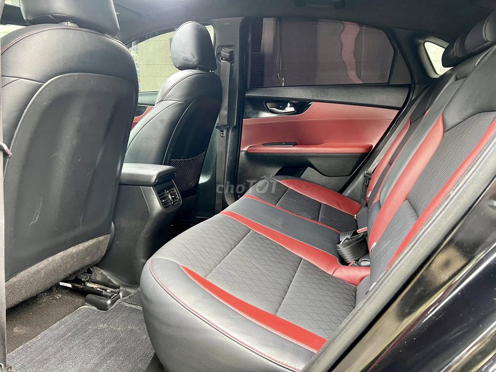 KIA Cerato 2.0 AT 2022 - Màu đen ĐẸP. Mua bán Ô tô tại Quận Gò Vấp Tp Hồ Chí Minh được đăng bởi Xuân Trường hình 8