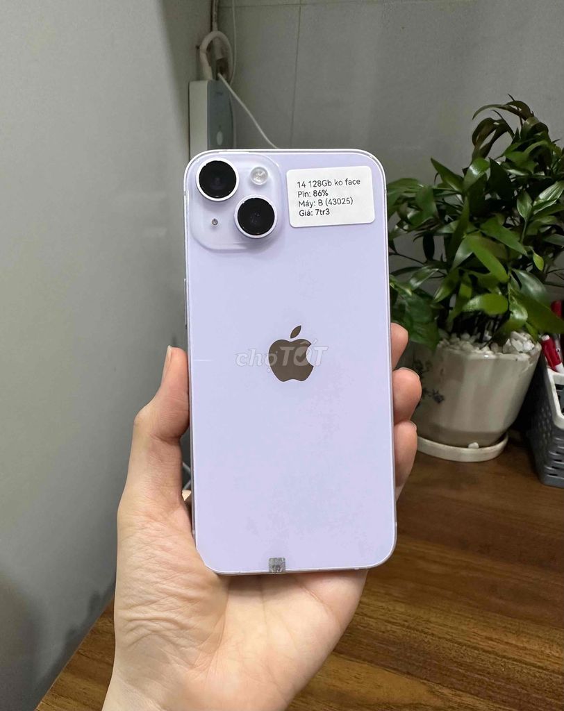 iPhone 14 128GB Tím Zin all có khay sim ko Face. Mua bán Điện thoại tại Huyện Hóc Môn Tp Hồ Chí Minh được đăng bởi SIRI STORE HCM hình 1