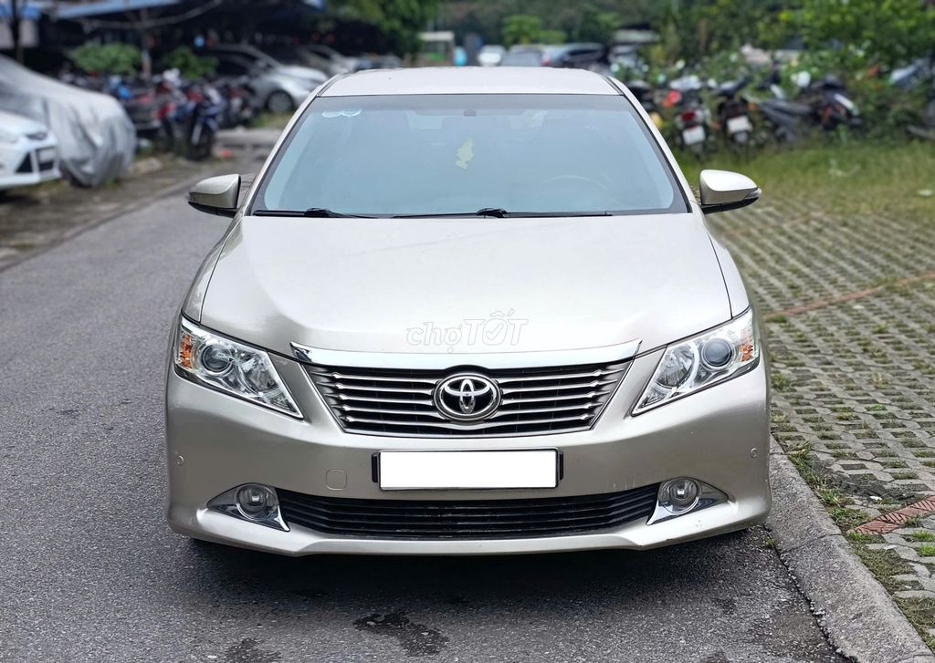 Toyota Camry 2014 2.5Q - 100000 km. Mua bán Ô tô tại Quận Cầu Giấy Hà Nội được đăng bởi Đồng Thư  hình 2